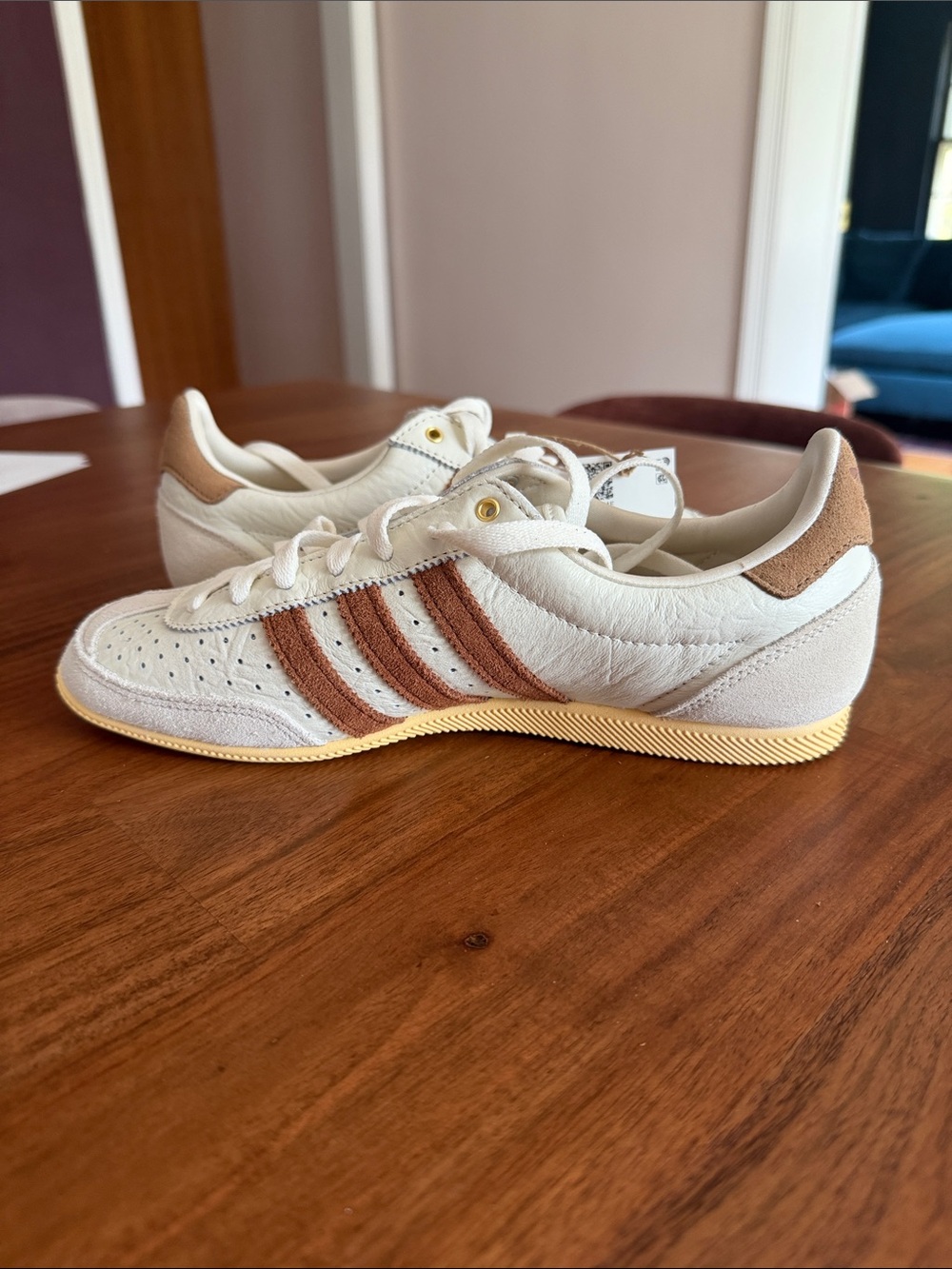 NWT Adidas Originals Japan Sneakers - Women’s size 7 - Picture 2 of 5